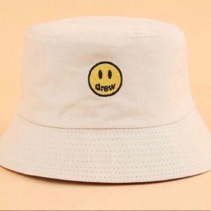 DREW® REVERSIBLE BUCKET HAT